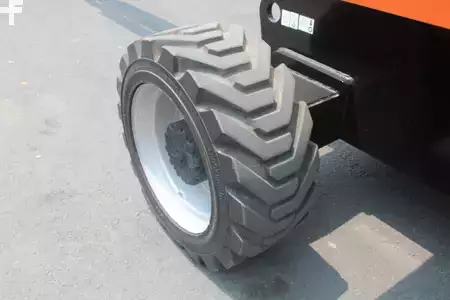 Plataforma Telescópica  JLG 860SJ (21)