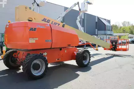 Plataforma Telescópica  JLG 800S (1)