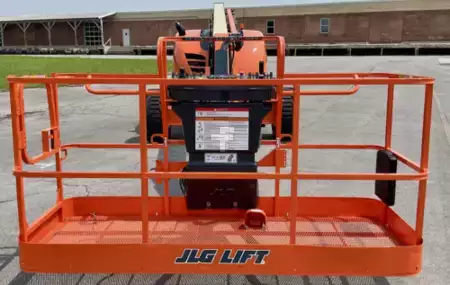 Plataforma Articulada 2018  JLG 600AJ (6)
