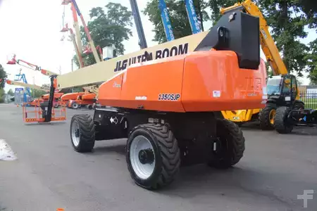 Telescopic boom lift  JLG 1350SJP (2)