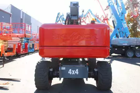 Telescopic boom lift  SkyJack SJ86T (7)