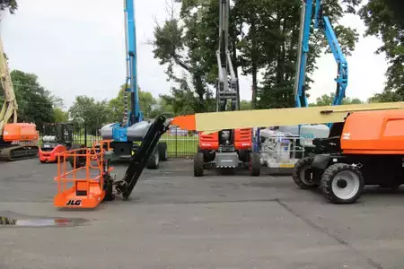 Telescopic boom lift  JLG 660SJ (4)
