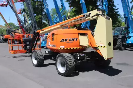 Plataforma Articulada 2017  JLG 600AJ (1)