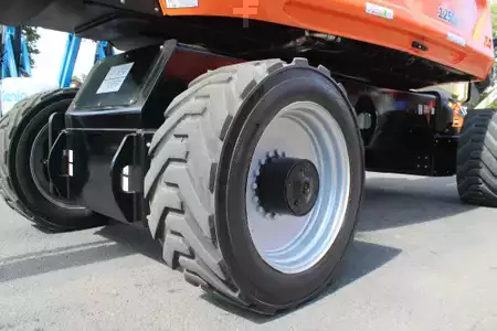 Plataforma Articulada 2020  JLG 1250AJP (13)