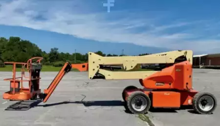 Plataforma Articulada 2016  JLG E450AJ (2)