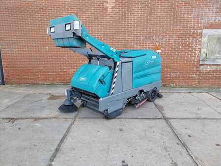 Märkäpesuri  Tennant 8300 (5)