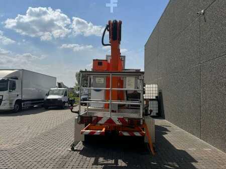 Kamion emelvény 2018  DAF LF 180 / 19m (4)