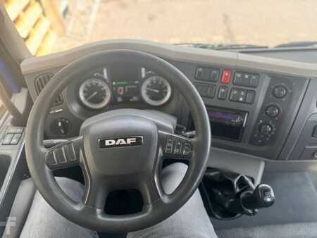 Kamion emelvény 2018  DAF LF 180 / 19m (5)