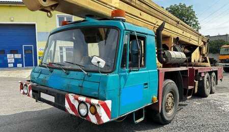 Podnośniki koszowe 1984  Tatra T815, SUB, MP27-1 (14)