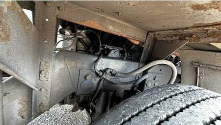 Podnośniki koszowe 1984  Tatra T815, SUB, MP27-1 (19)