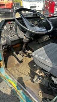 Podnośniki koszowe 1984  Tatra T815, SUB, MP27-1 (20)