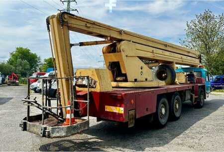 Podnośniki koszowe 1984  Tatra T815, SUB, MP27-1 (5)