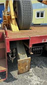 Podnośniki koszowe 1984  Tatra T815, SUB, MP27-1 (7)