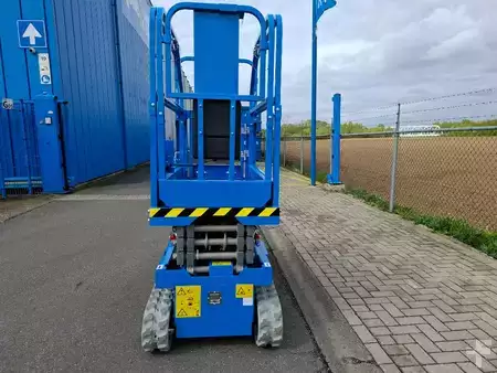 Scherenarbeitsbühne 2026  Fronteq FS0407T | 2026 (5)