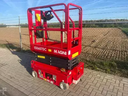 Ollós munka emelvény 2023  Magni ES0607EP | 2023 (3)