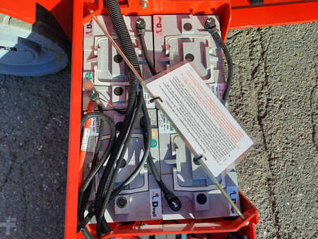 Piattaforme aeree a pantografo 2022  MAGNI ES 1008 AC | ES1008AC (8)