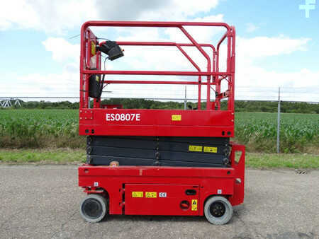 Saxliftar 2020  MAGNI ES0807E (1)