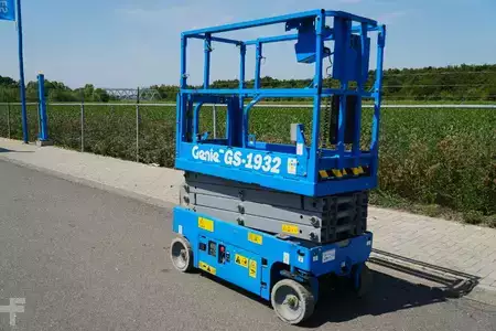 Levantamento tesoura 2019  Genie GS-1932 | 2019 (3)