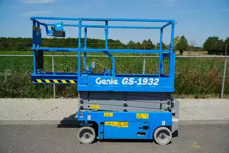 Levantamento tesoura 2019  Genie GS-1932 | 2019 (5)