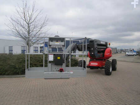 Knikarmhoogwerker 2022  Manitou 180ATJ (3)