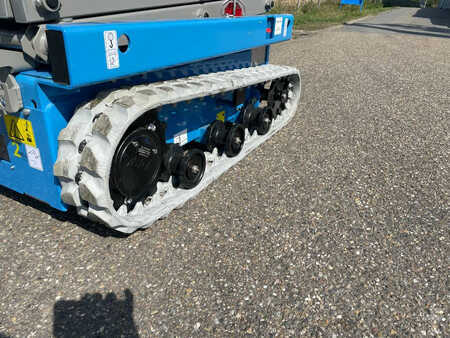 Scissor lift 2022  Fronteq FS0507T Tracked Scissor Lift (12)