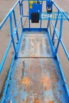 Scherenarbeitsbühne 2013  Genie GS-3246 | 2013 (13)