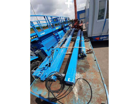 Podnośnik nożycowy 1998  Holland-Lift Megastar G300 DISASSEMBLED (7)