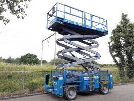 Scissors Lifts 2008  Genie GS 4390 RT (23)