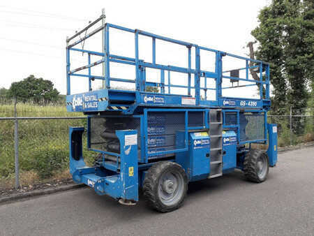 Scissors Lifts 2008  Genie GS 4390 RT (3)