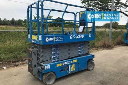 Scherenarbeitsbühne 2013  Genie GS 3246 | 2013 (4)