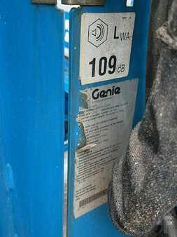 Saksinostimet 2008 Genie GS 3390 (16)
