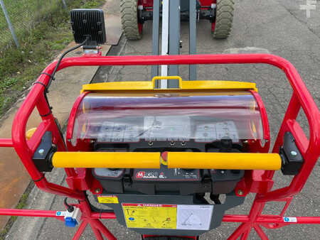 Podnośnik teleskopowy 2022  MAGNI BT24RT BT 24 RT 4x4x4 454kg! 24m! (12)