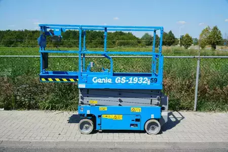 Saksinostimet 2019  Genie GS-1932 | 2019 (2)