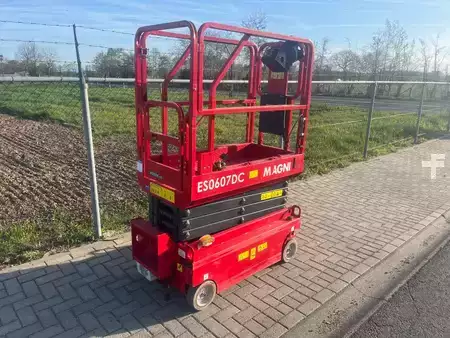 Ollós munka emelvény 2023  Magni ES0607EP | 2023 (5)