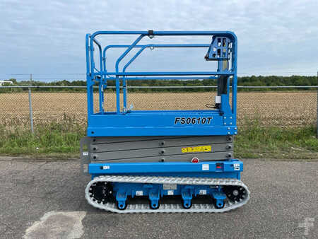 Scissor lift 2022  Fronteq FS0610T Tracked Scissor Lift (7)