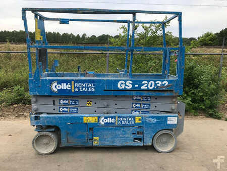 Schaarhoogwerker 2008  Genie GS 2032 (1)