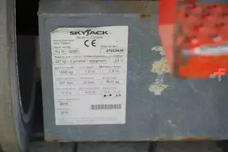 Podnośnik nożycowy 2015  SkyJack SJ III 3226 | 2015 (11)