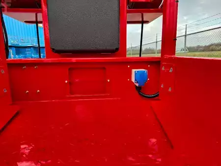 Kolmo zvedaná plošina 2024  Magni MJP080F | 2024 (10)