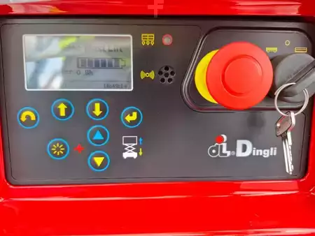 Kolmo zvedaná plošina 2024  Magni MJP080F | 2024 (12)