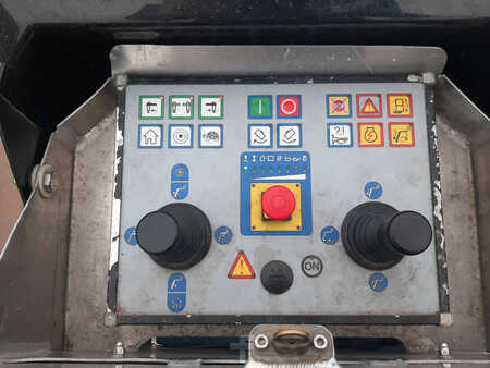 Truck mounted platform 2013  Palfinger P 260 B (2)