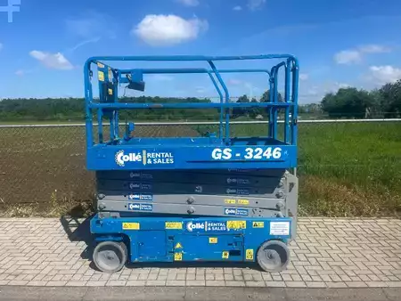 Saxliftar 2012  Genie GS-3246 | 2012 (1)