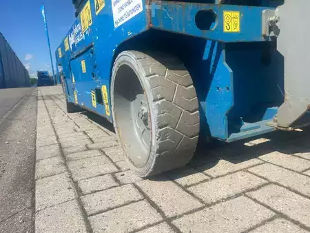 Saxliftar 2012  Genie GS-3246 | 2012 (11)