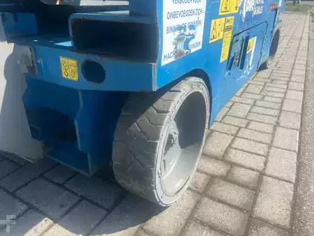Saxliftar 2012  Genie GS-3246 | 2012 (14)