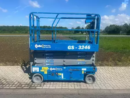 Saxliftar 2012  Genie GS-3246 | 2012 (2)