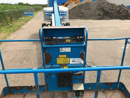 Podnośnik teleskopowy 2013  Genie S 45 (14)