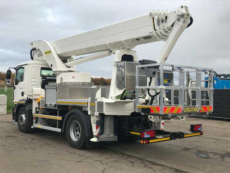 Truck mounted platform 2021  Palfinger P 370 KS (12)