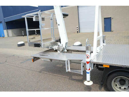 Truck mounted platform 2014  Palfinger P210 BK (6)