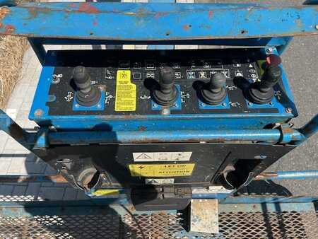 Piattaforme aeree articolate 2006 Genie Z 135/70 (14)