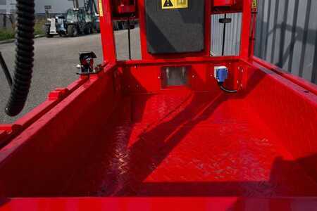 Kolmo zvedaná plošina 2025  Magni MJP07OF | 2025 (7)