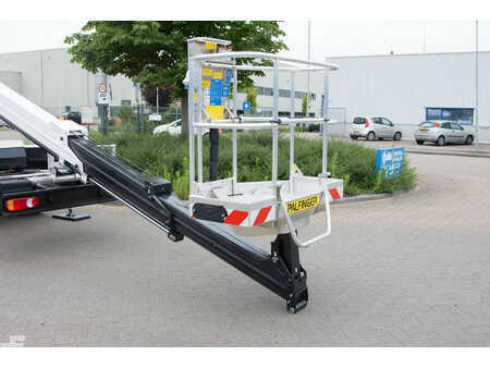 Truck mounted platform 2019  Palfinger P 200 T X E (11)